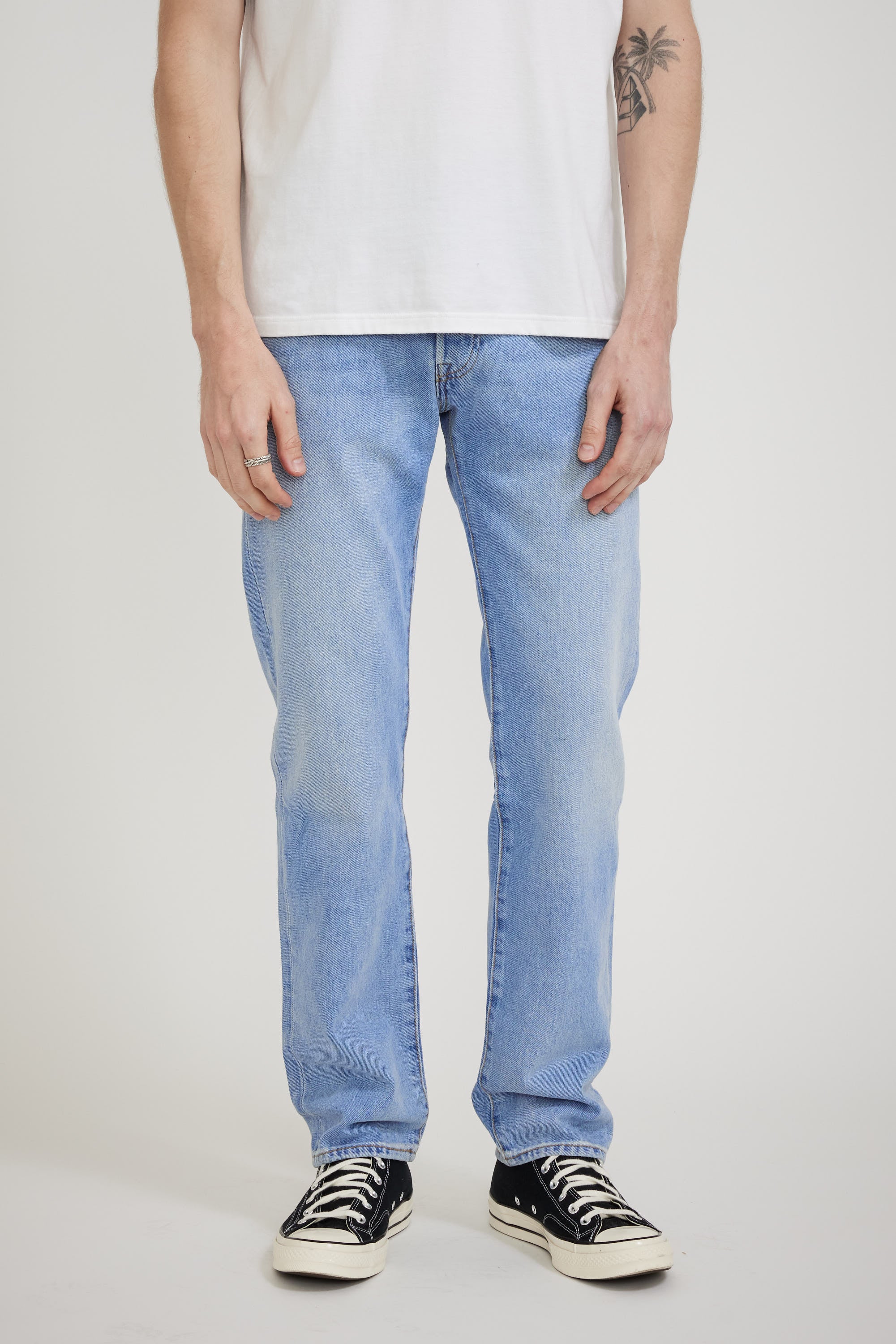 Levis 501 '93 Straight Light Indigo Stonewash | Maplestore