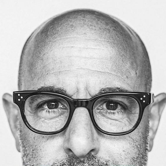 https://cdn.shopify.com/s/files/1/1045/8368/files/Close-Up-View-of-Stanley-Tucci-Glasses-with-three-Pin-Rivet-detail.jpg?v=1655881481