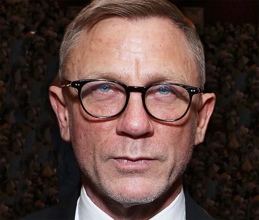 Daniel Craig wearing Lunor glasses