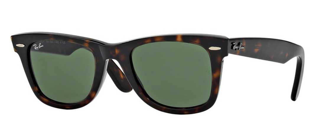 Three quarter view of tortoise Ray-Ban Wayfarer sunglasses frame with green tinted lenses