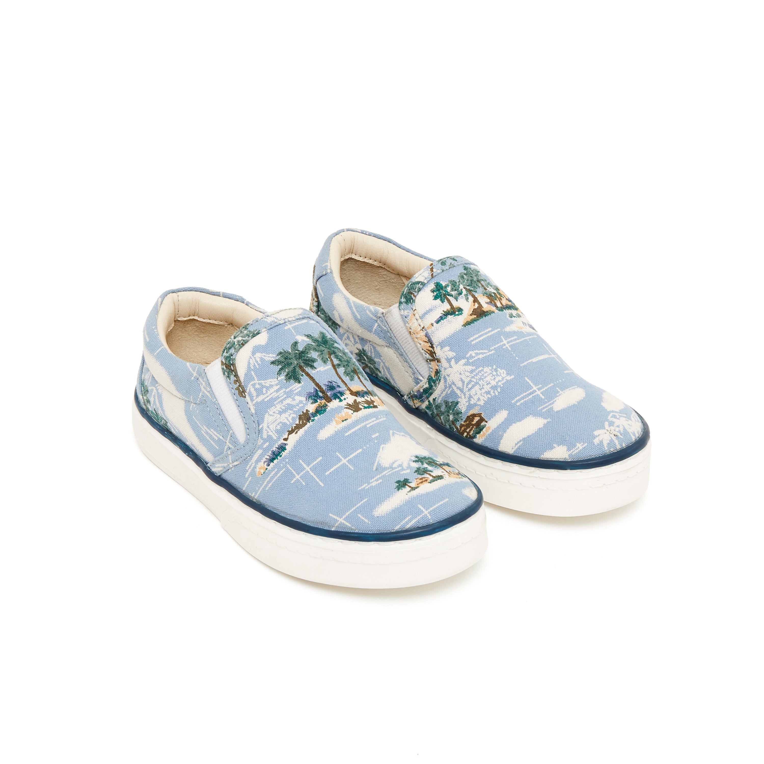 hawaiian slip on shoes