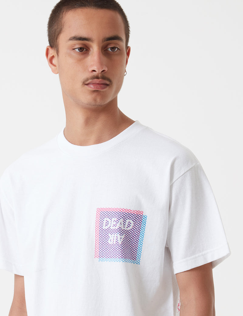 Stu Gazi Dead Air T-Shirt - White | URBAN EXCESS.
