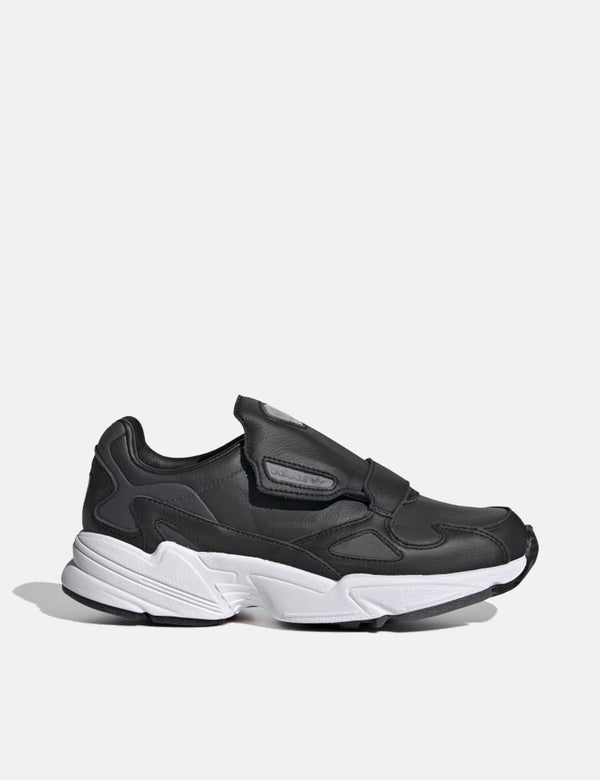 adidas falcon urban