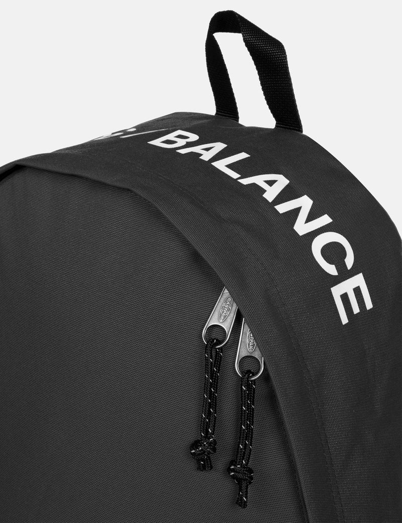 Eastpak × UNDERCOVER リュック 極美品 www.lsansimon.com