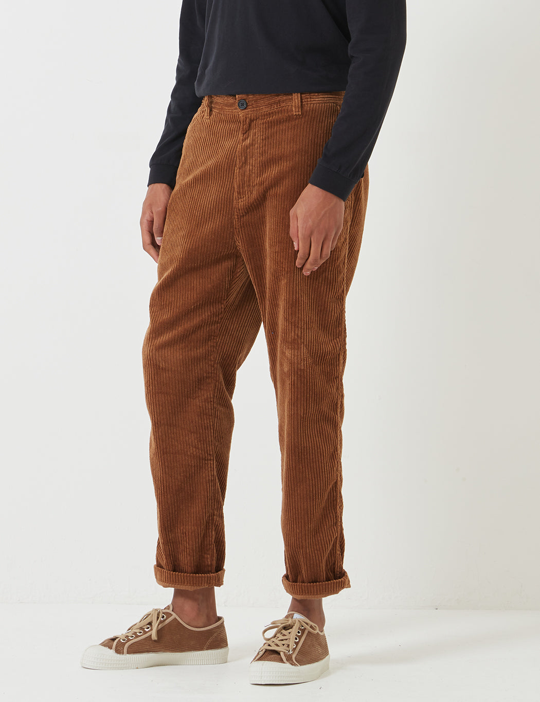 Carhartt-WIP Menson Pant (Corduroy) - Hamilton Brown | URBAN EXCESS.