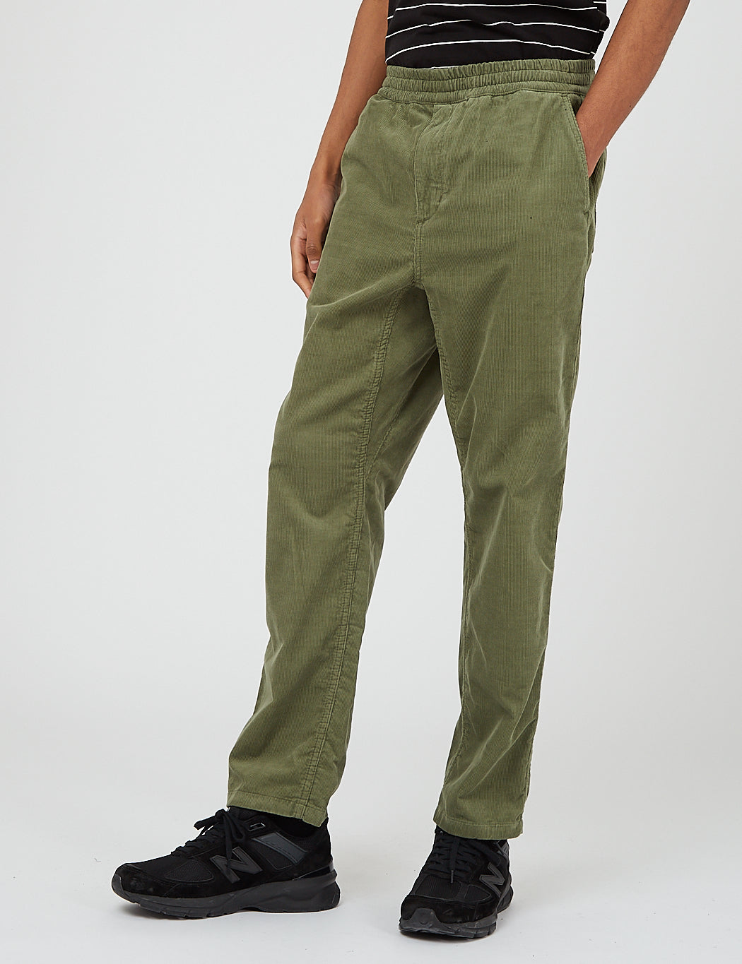 Carhartt-WIP Flint Pant Corduroy - Dollar Green Rinsed | URBAN EXCESS