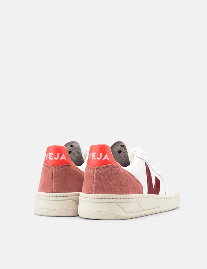 veja red trainers