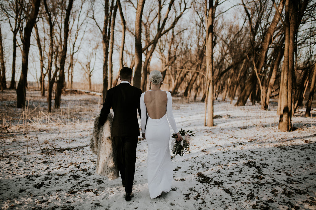 outdoor winter wedding