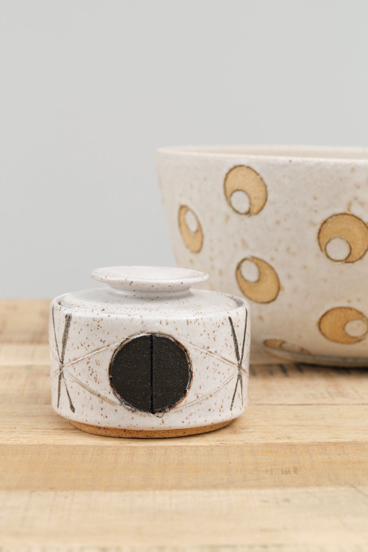 Small Felix Jar in White