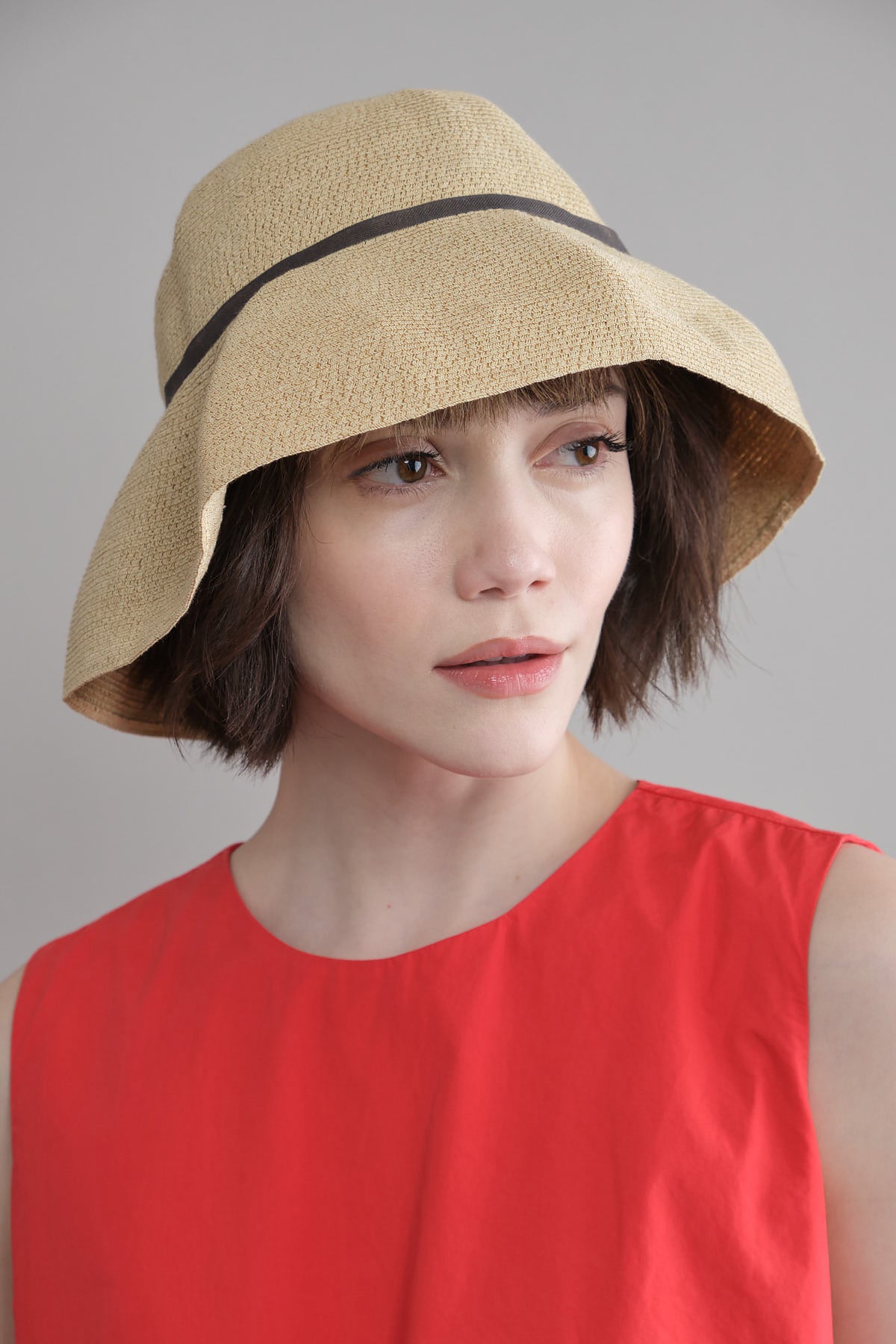 Dark Brown Mature Ha Boxed Hat with Beige Grosgrain Ribbon – Cedar