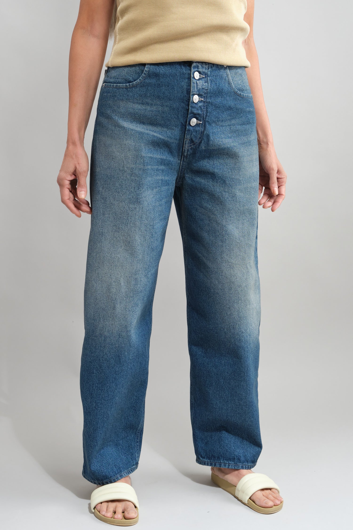 MM6 CARROT SHAPE WASHED DENIM JEANS-