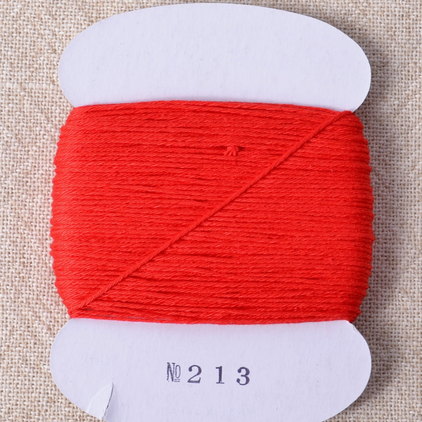 Daruma thin sashiko thread, mouse gray (#229) - Maydel