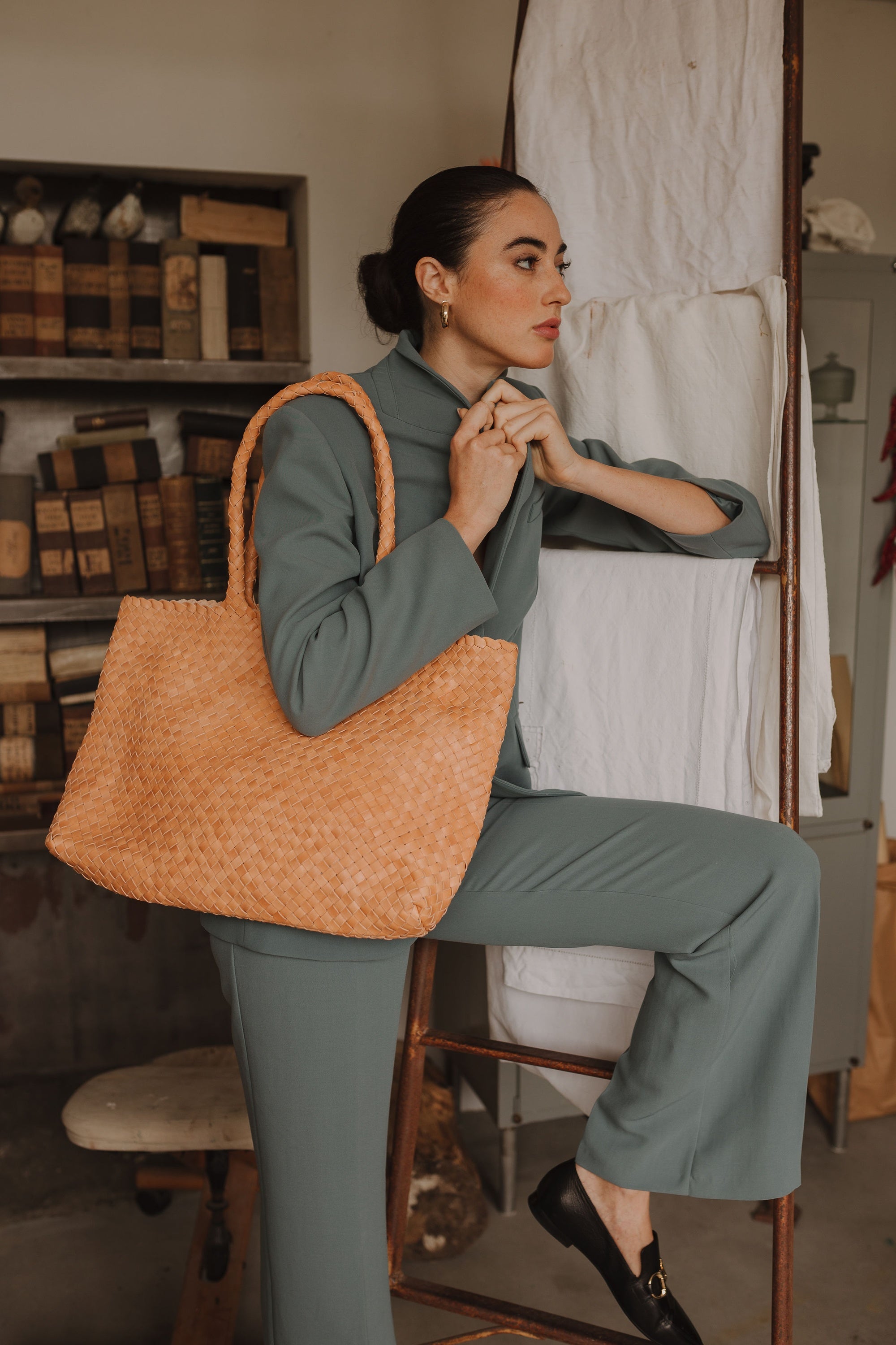 The Travel Elena, Italian Woven Leather Handbag - MILANER