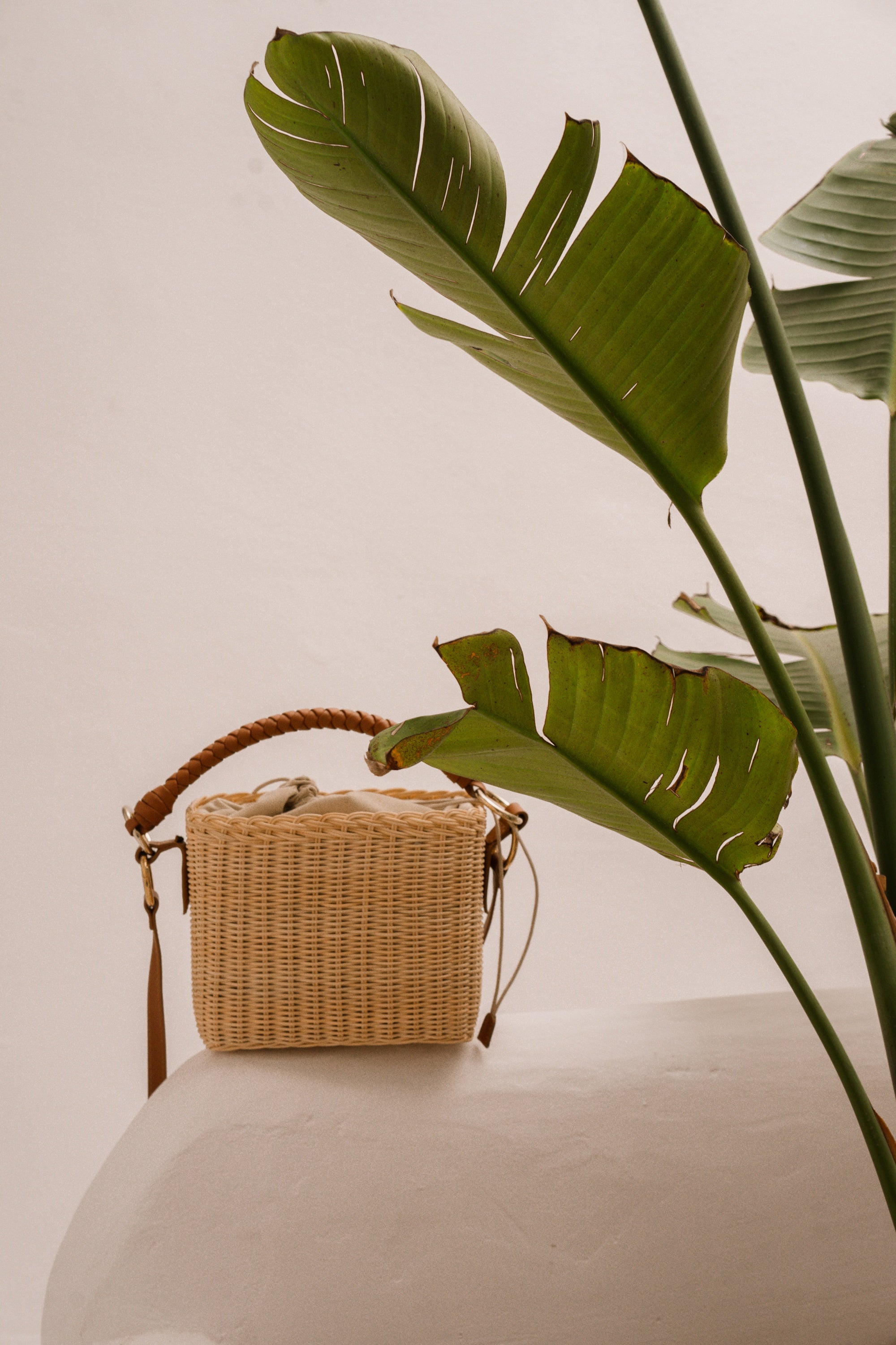 The Mela Wicker Bucket Bag - MILANER