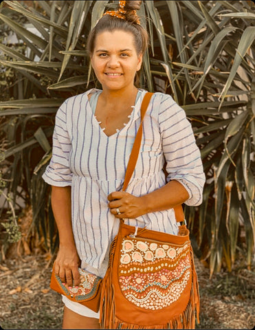 getting back to our australian roots meet aboriginal artist glenda