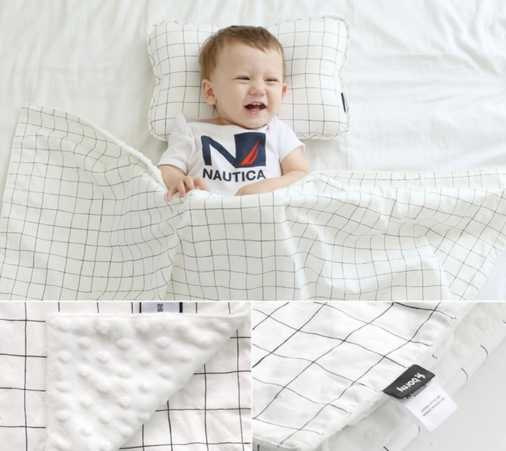 Borny Large Blanket Window Pane | The Nest Attachment Parenting Hub