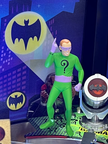 Batman 66 Bat Signal Projector – Pinball