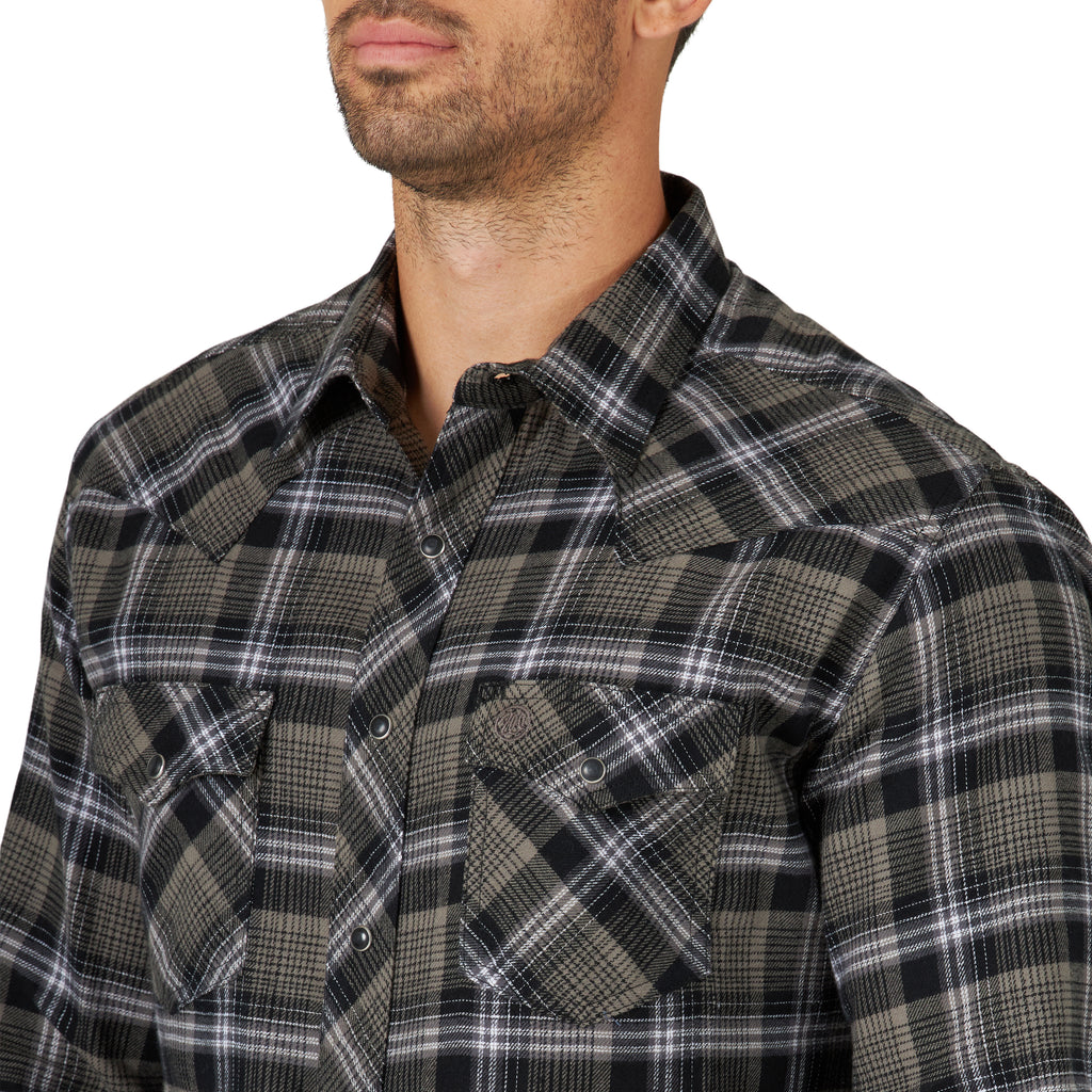 Men's Wrangler Retro Snap Front Flannel Shirt #112318786X | High Country Western  Wear