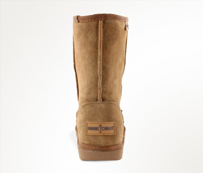 minnetonka olympia short boot