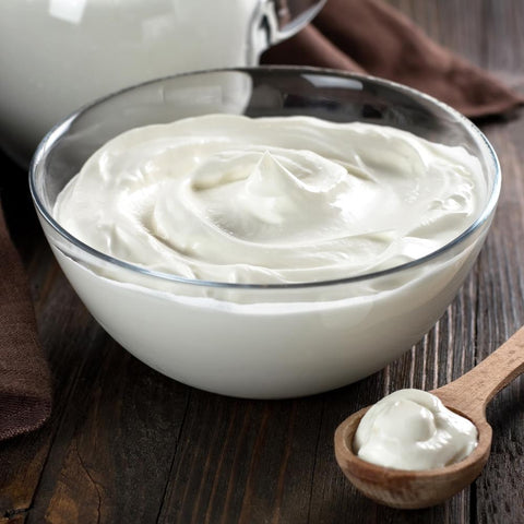 Oatmeal and yogurt face mask