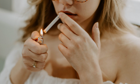 woman smoking cigarettes