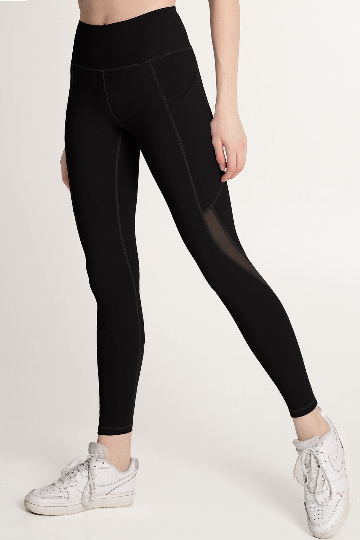 Image of SALE! Black Cassi Workout Leggings Yoga Pants with Mesh & Pockets - Women