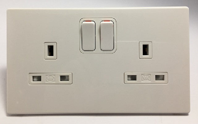 mk coloured sockets