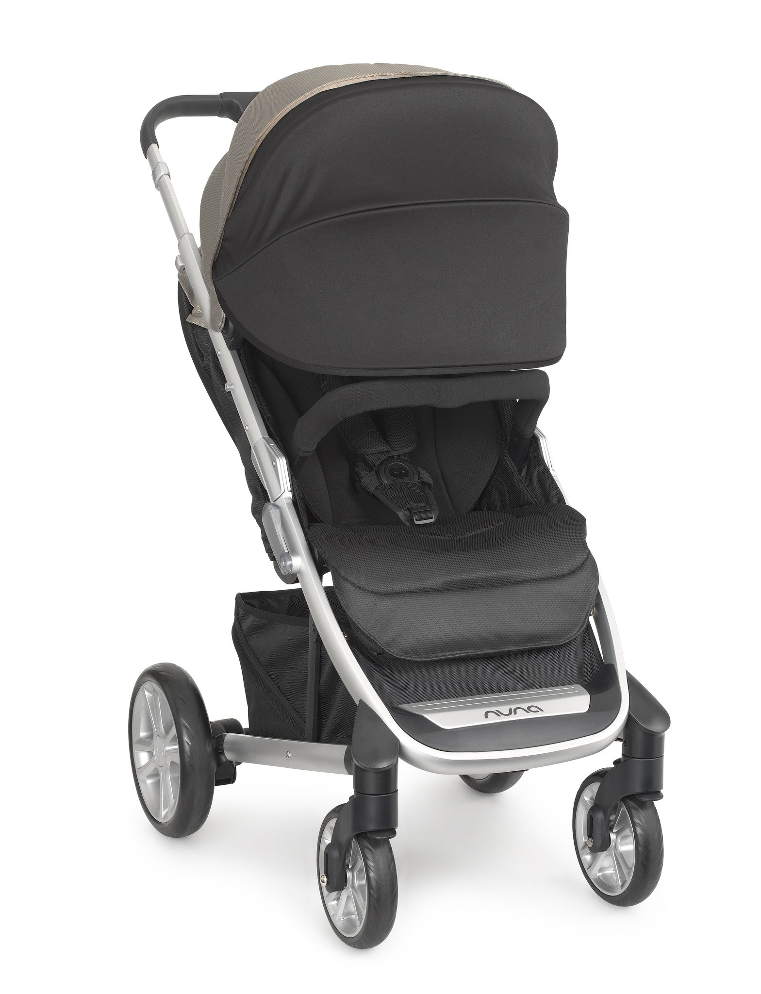 Stroller Review: Maxi-Cosi Lara Ultra-Compact Stroller + A GIVEAWAY! -  NOELLE HOTALING