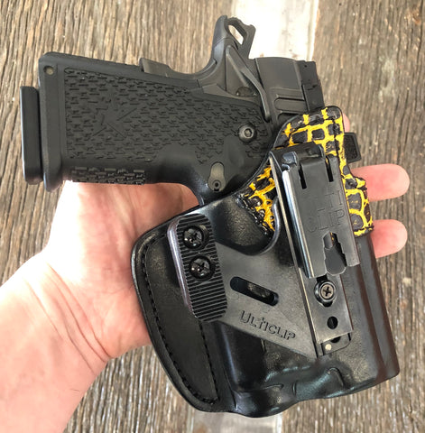 Concealment claw holster