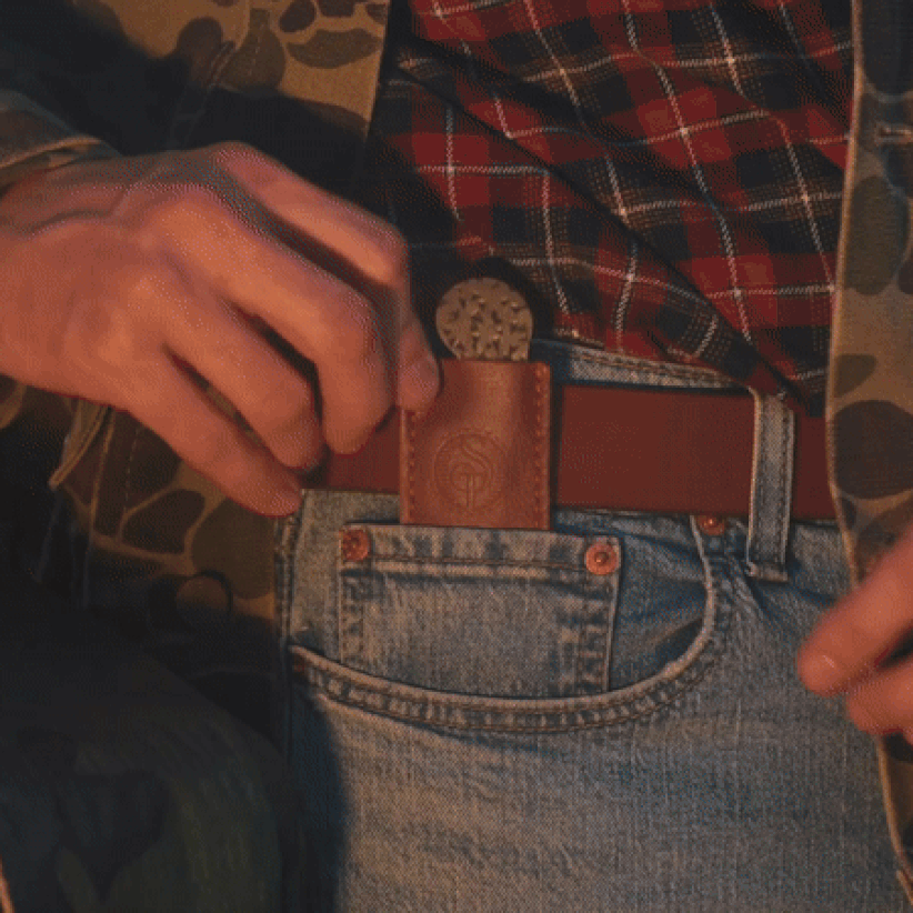 Mini pocket knife with leather sheath