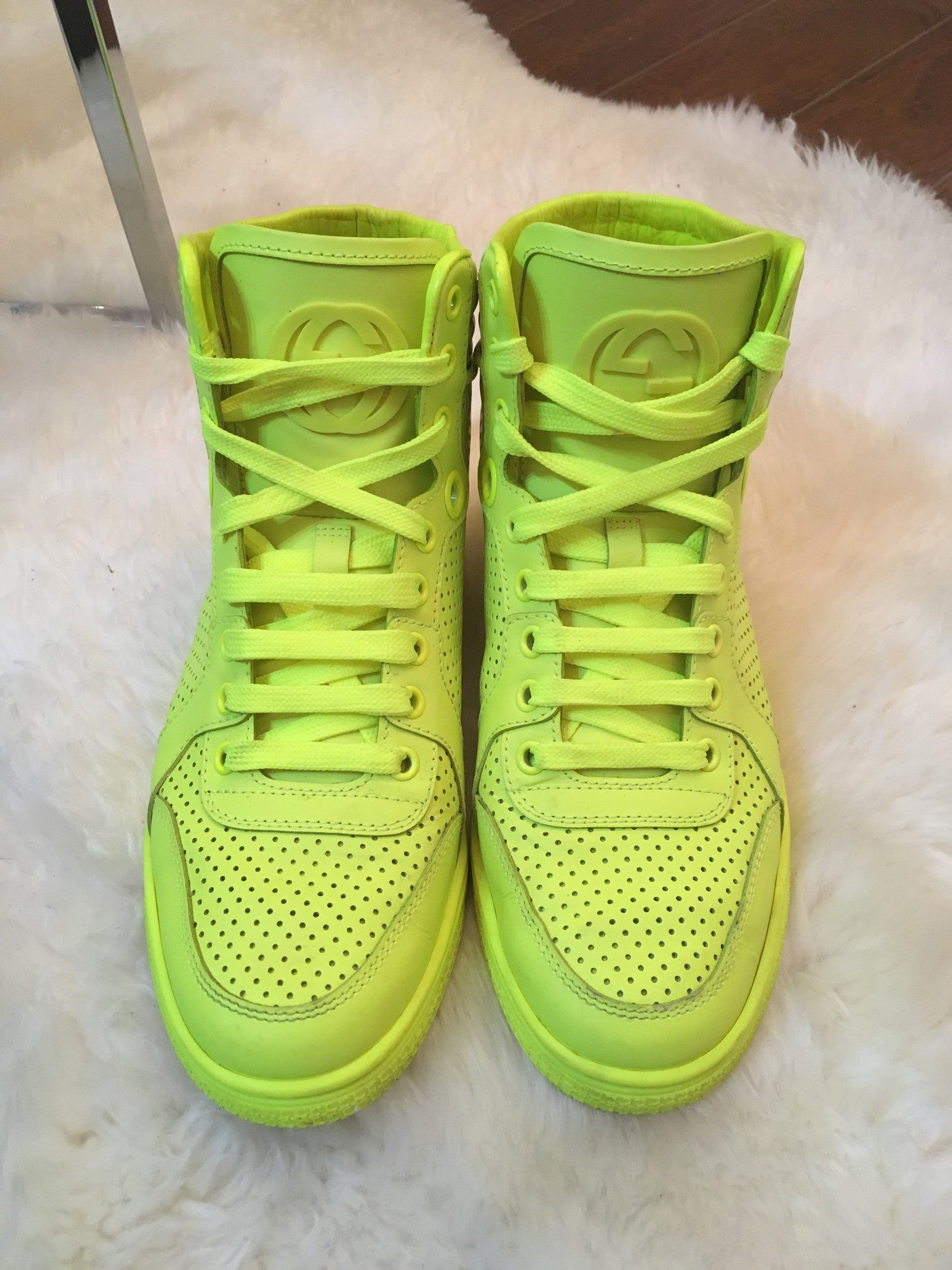 Gucci women's Neon Giallo High Top Sneakers – Beccas Bags Boutique