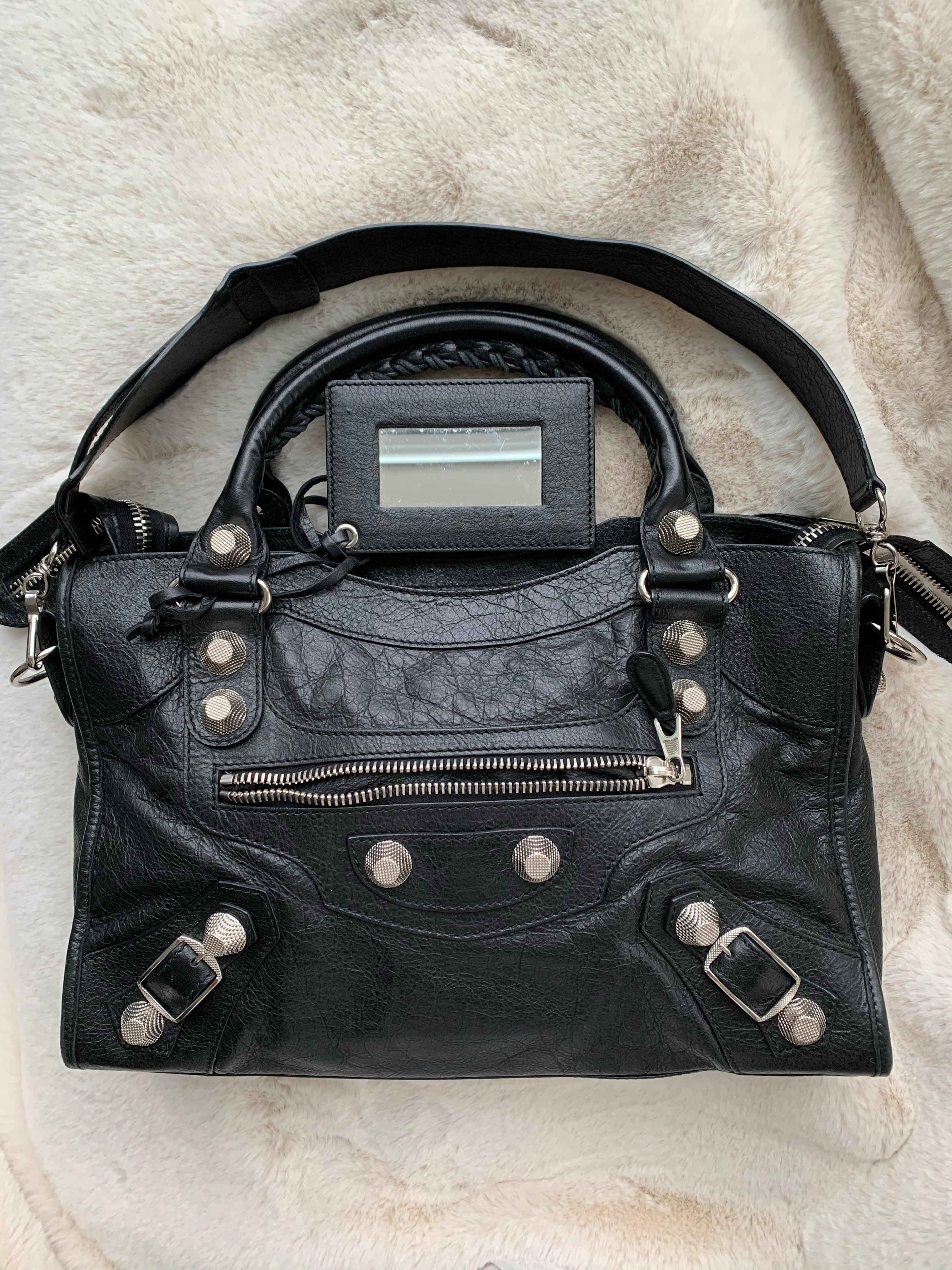 Chi tiết với hơn 53 về used balenciaga bags for sale  cdgdbentreeduvn