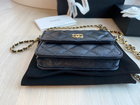 Chanel Coco Card Holder on Chain Bag – Beccas Bags Boutique