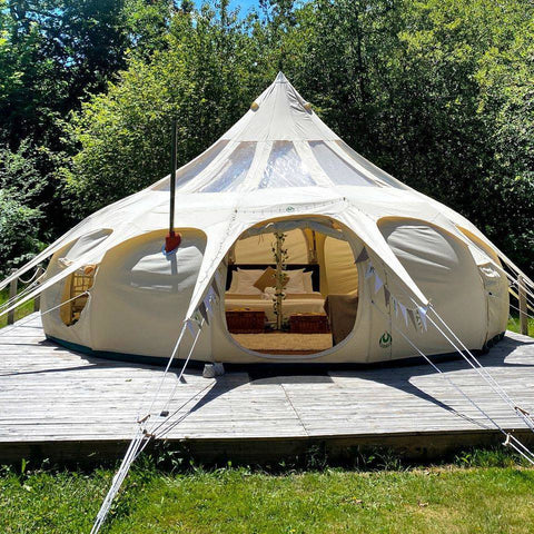 Glamping Hub