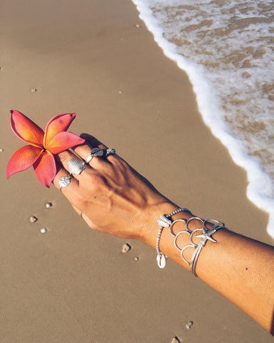 Makmel sea treasure jewelry design silver seashell made israeli designer summer vacation uniqe and original designs handmade 9