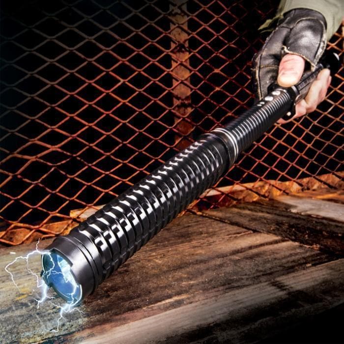 retractable-4-million-volt-stun-gun-baton-cree-led-flashlight