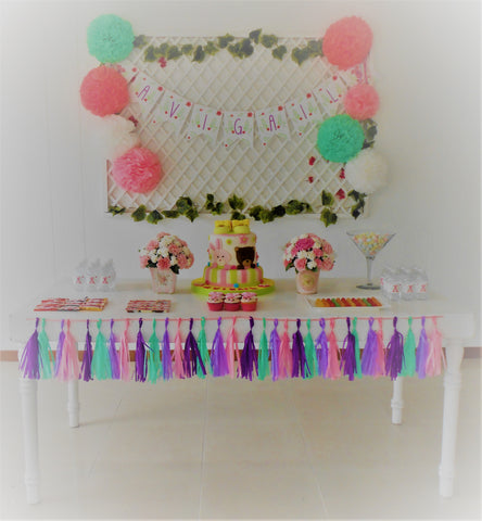 Decoración Baby Shower: mesa de dulces y flores