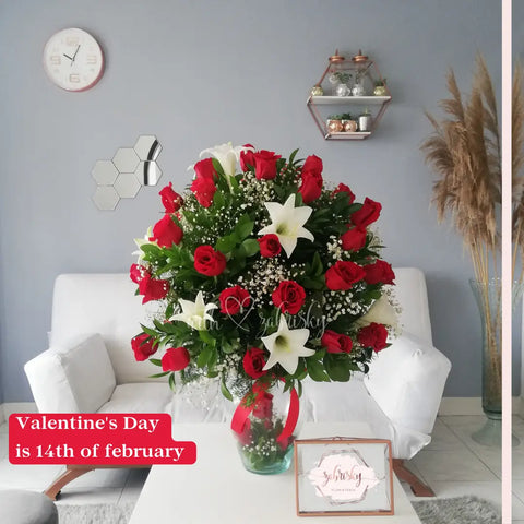 #2022 #valentine’sdayflowers, #roses&gifts - Florist in 