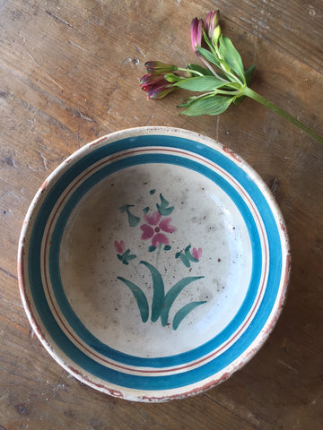 Antique italian bowl from southern italy online