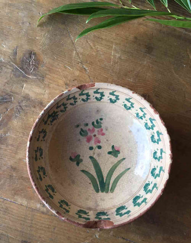 Italian Ceramic Antique Bowl from Southern Italt