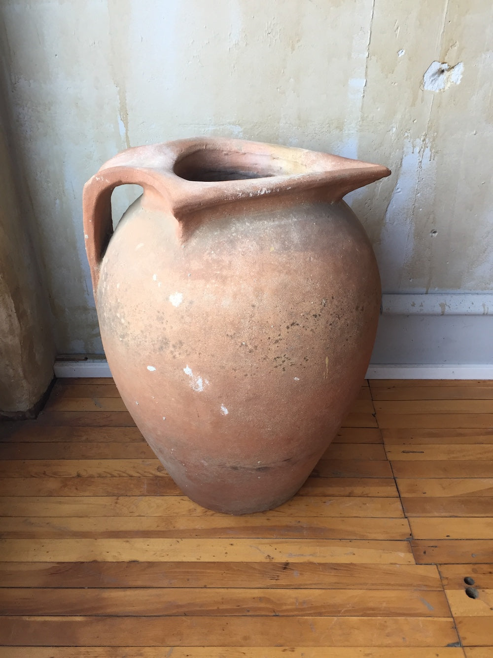 Large Antique Terracotta  Pot  MERCATO Antiques