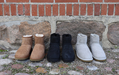 Stiefel aus Wildleder und mit Lammfell ausgefüttert