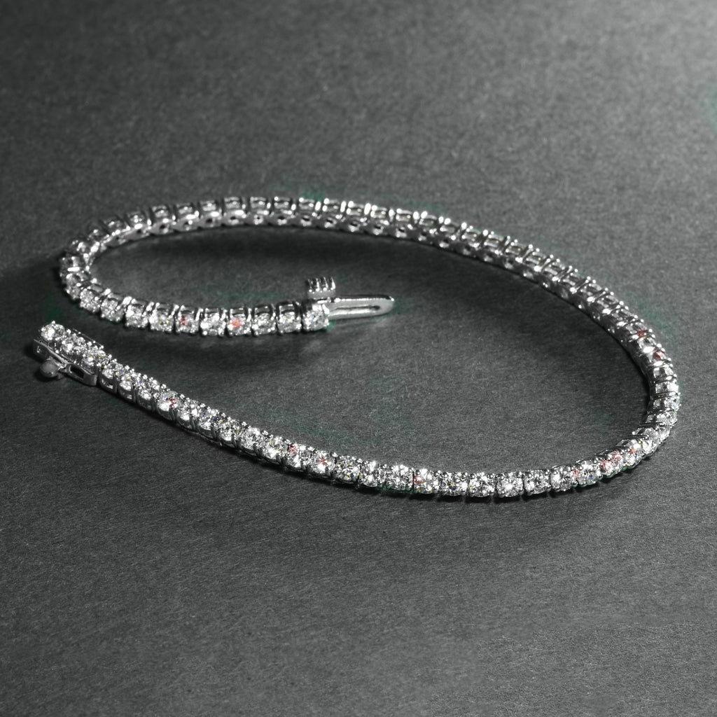 Bracelets – Diamond / Silver / Gold Bracelets at Plante Jewelers Swansea MA