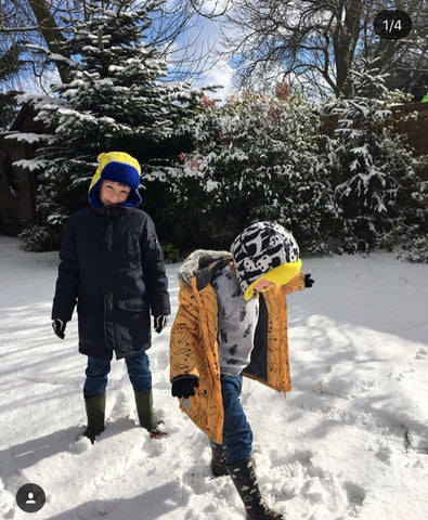 Image of Children playing in the snow on Little Hotdog Watson's blog