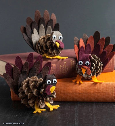 Pinecone and felt turkey crafts