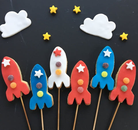 Rocket biscuits for bonfire night