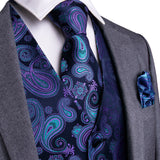 🎩 Sophisticated Gentlemen - Silk Ties For The Modern Man