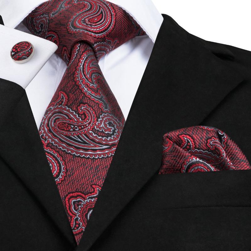 Rug Texture Tie, Pocket Square and Cufflinks – Sophisticated Gentlemen