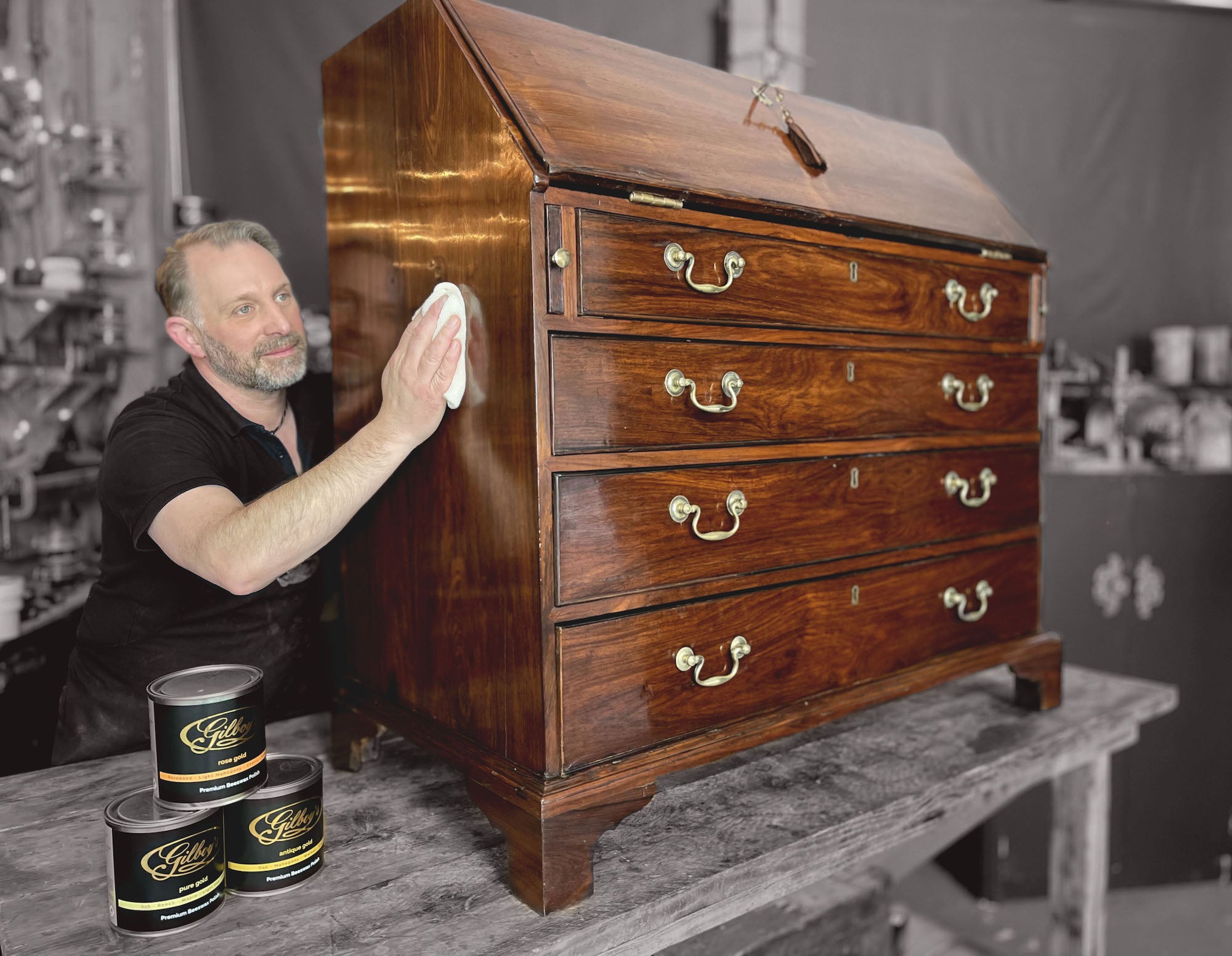 The Professional Way To Wax Polish Antique And Vintage Furniture - Gilboys