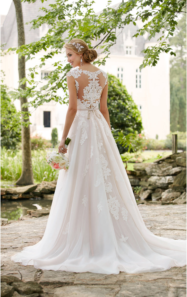 6391 – Lotus Bridal